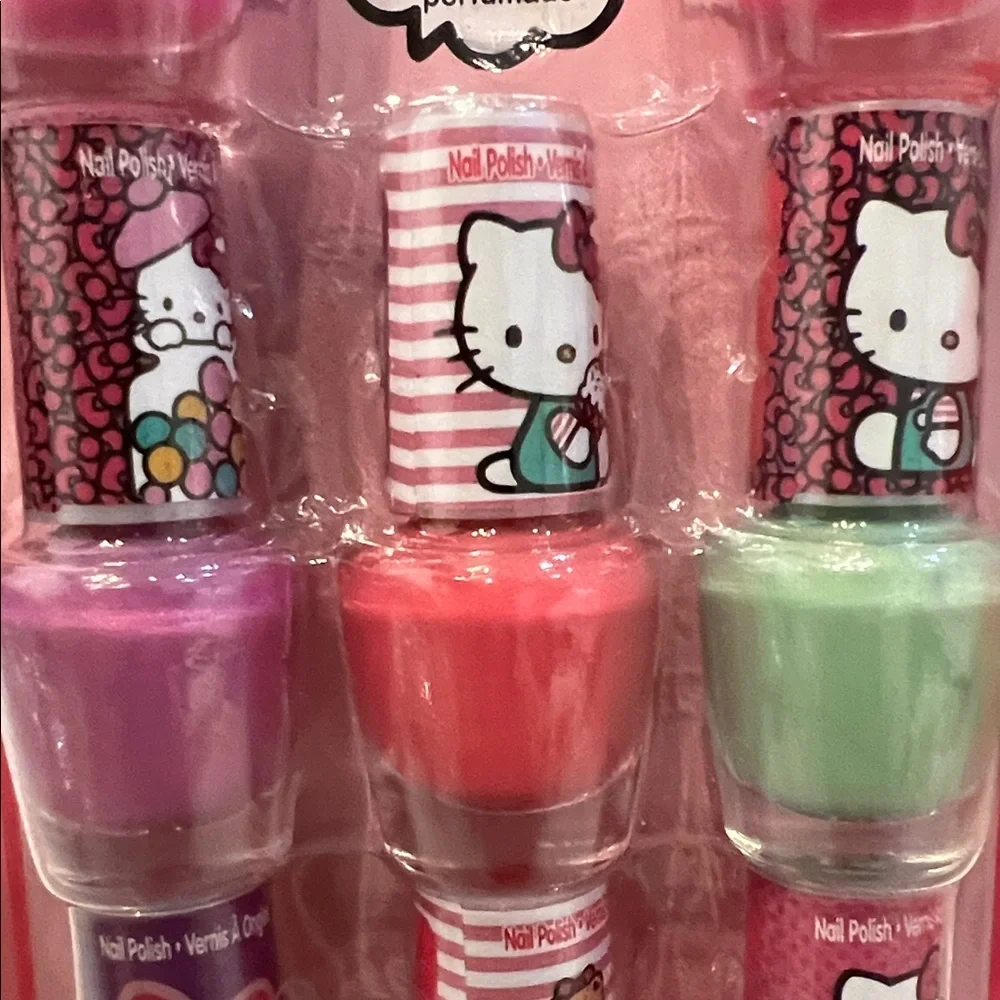 Sanrio Hello Kitty Water-Based Nail Polish Set - Pink, Purple, Yellow, Green